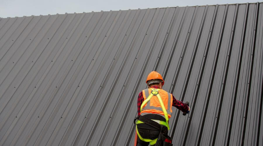 Expert Emergency Roof Repairs services in Davison, MI